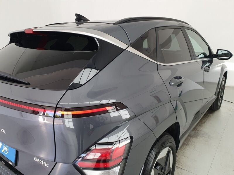 More views of Hyundai KONA
