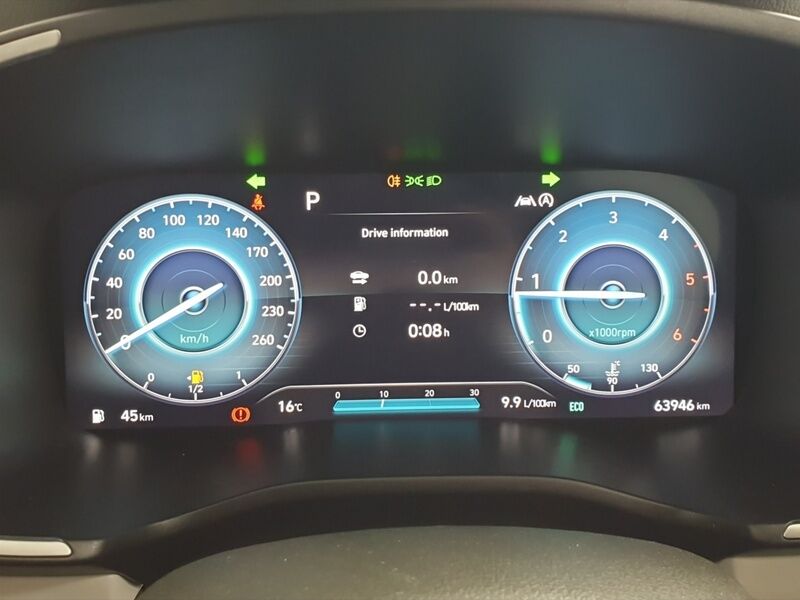 More views of Hyundai Santa Fe