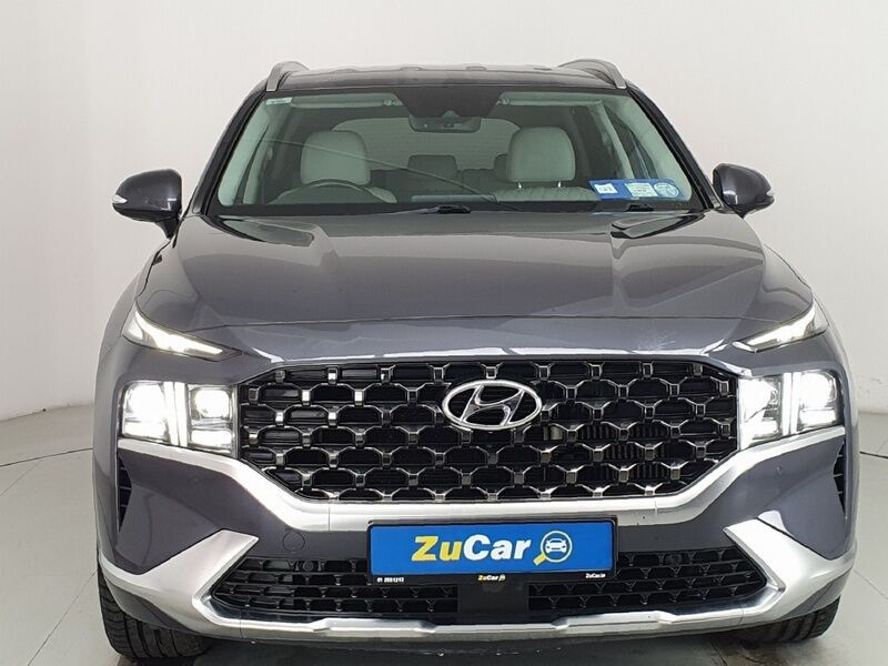 More views of Hyundai Santa Fe