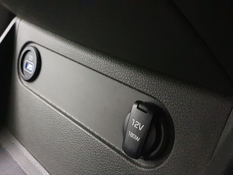 More views of Hyundai Santa Fe