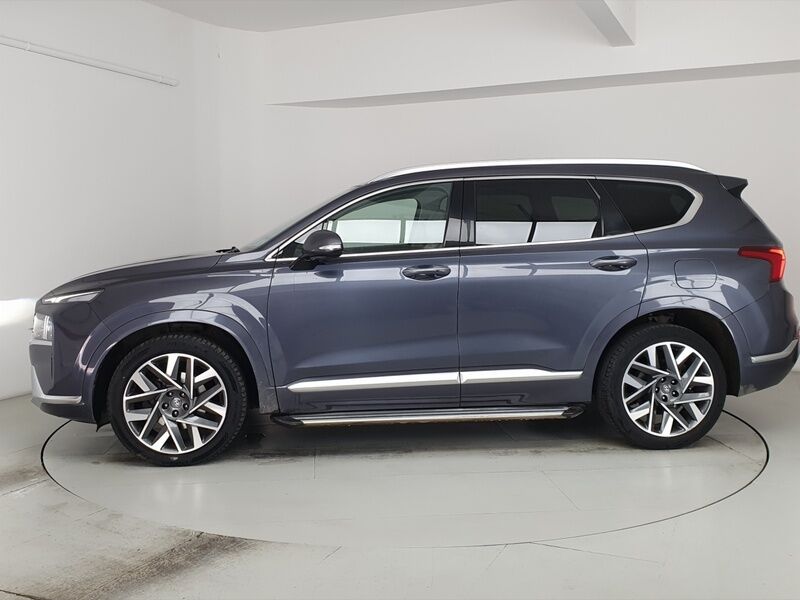 More views of Hyundai Santa Fe