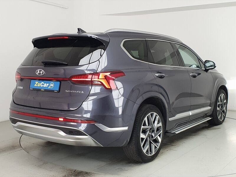 More views of Hyundai Santa Fe
