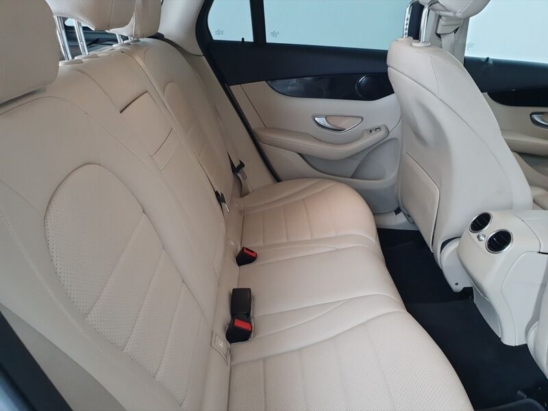 More views of Mercedes-Benz GLC