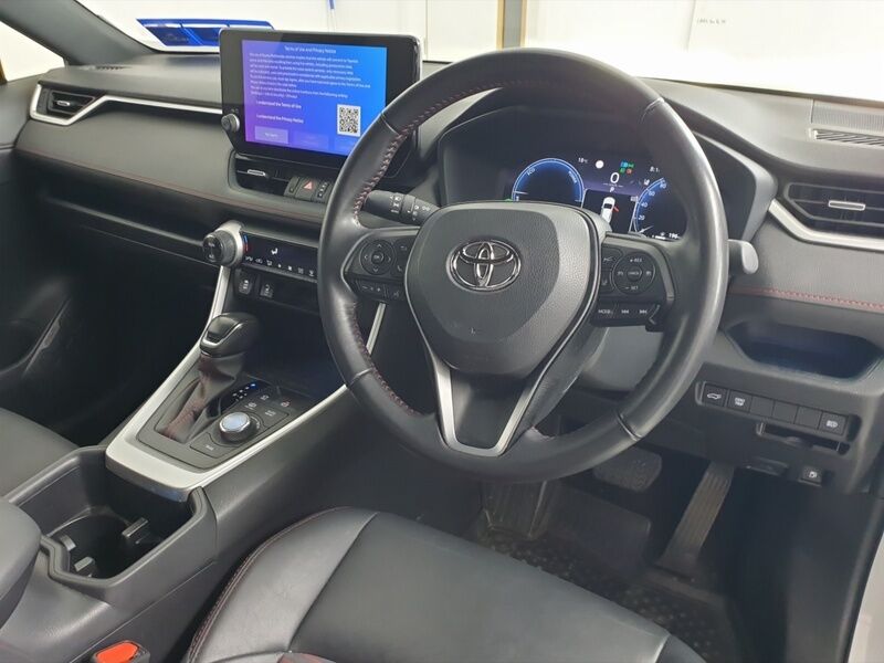 More views of Toyota RAV4