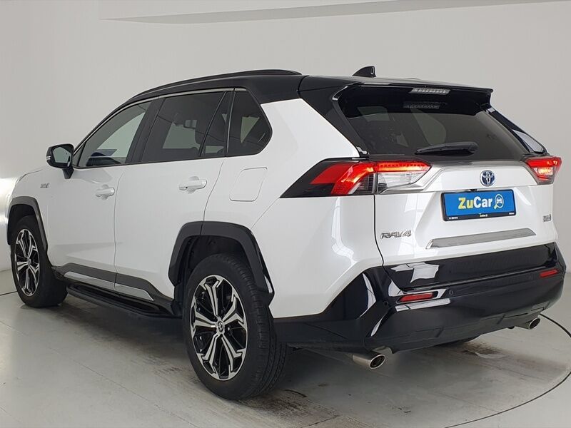 More views of Toyota RAV4