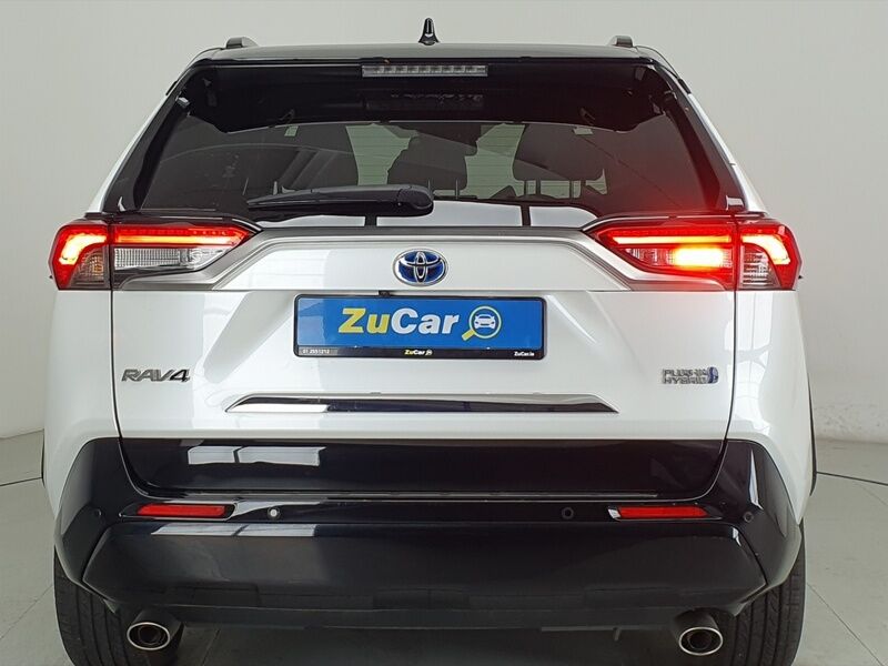 More views of Toyota RAV4