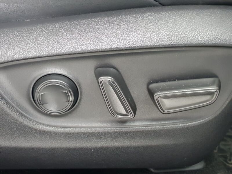 More views of Toyota RAV4