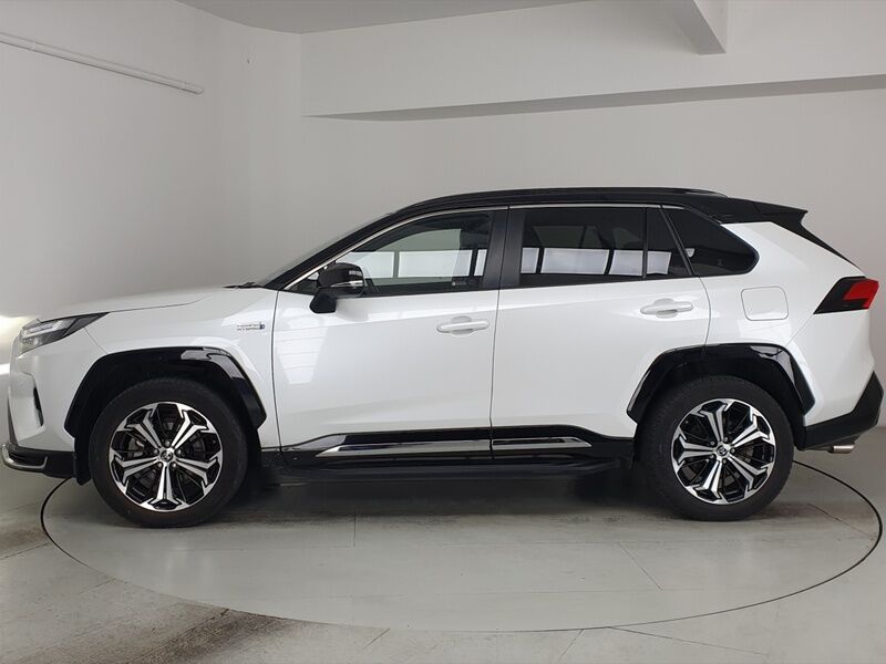 More views of Toyota RAV4