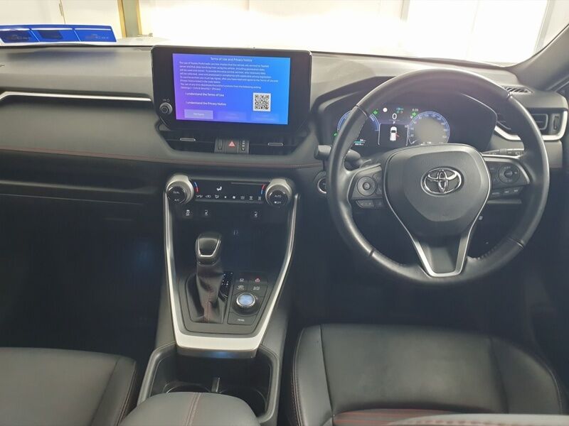 More views of Toyota RAV4