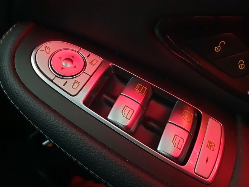 More views of Mercedes-Benz GLC
