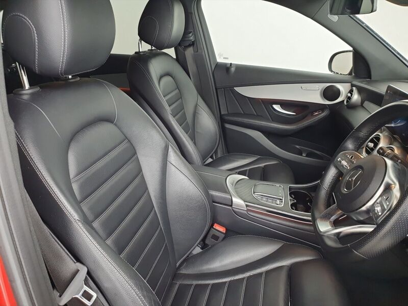 More views of Mercedes-Benz GLC