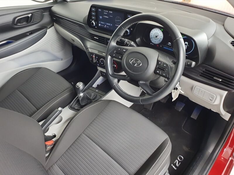 More views of Hyundai i20