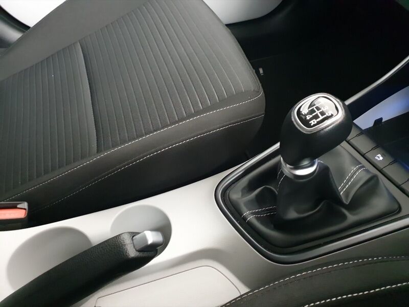 More views of Hyundai i20
