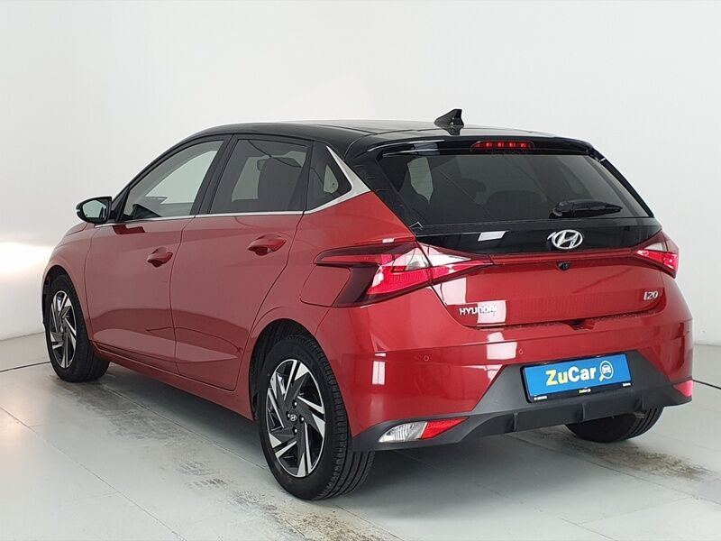 More views of Hyundai i20