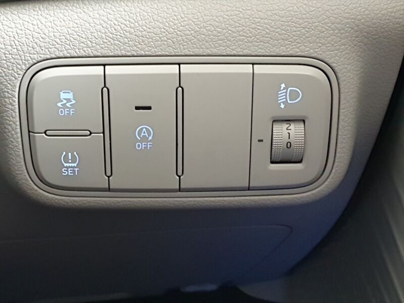 More views of Hyundai i20