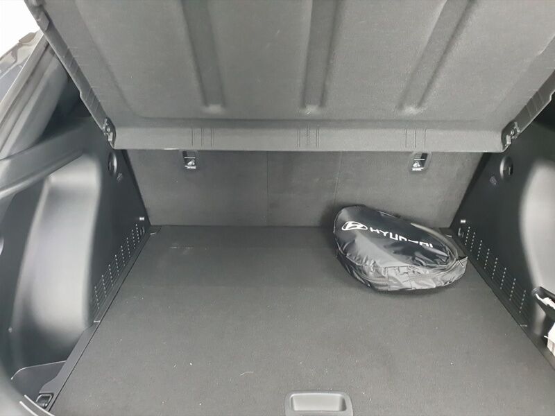 More views of Hyundai KONA