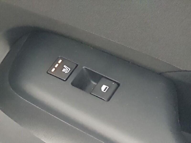More views of Hyundai KONA