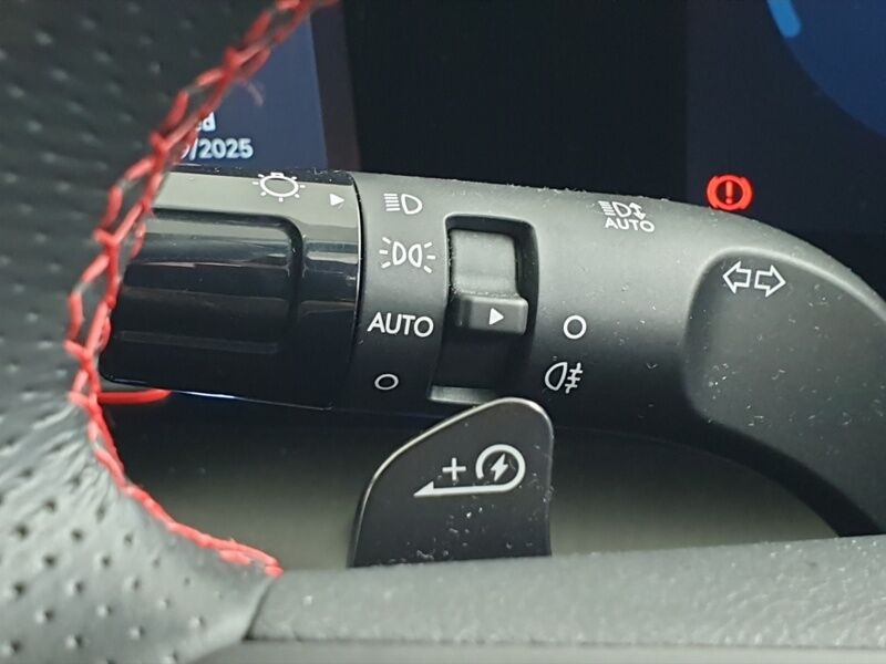More views of Hyundai KONA