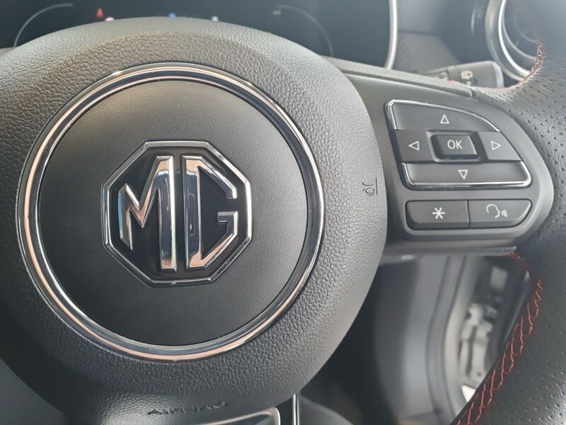 More views of MG ZS
