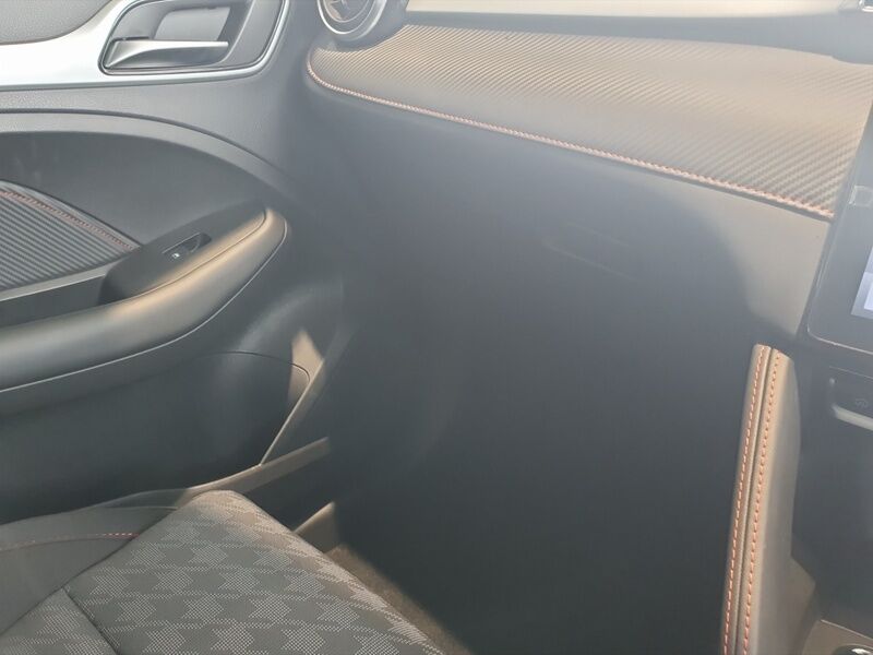 More views of MG ZS