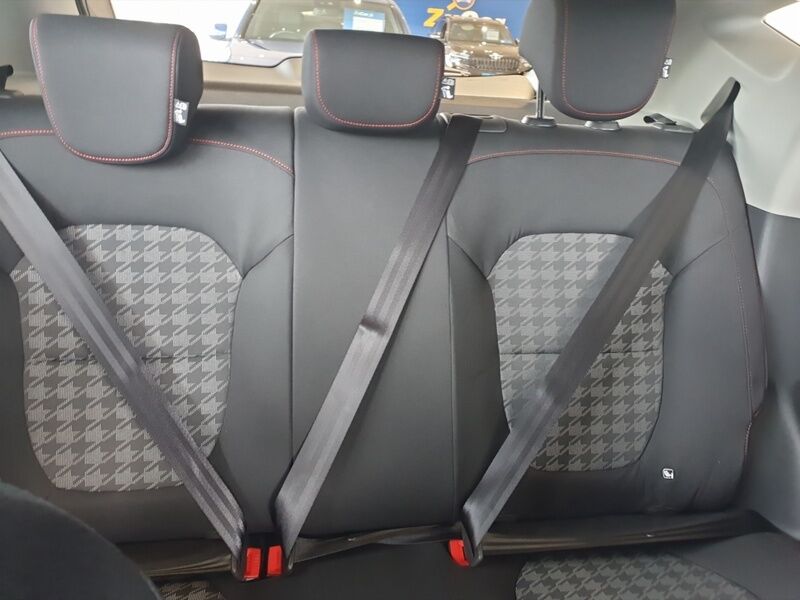 More views of MG ZS