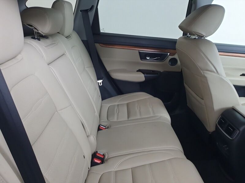 More views of Honda CR-V