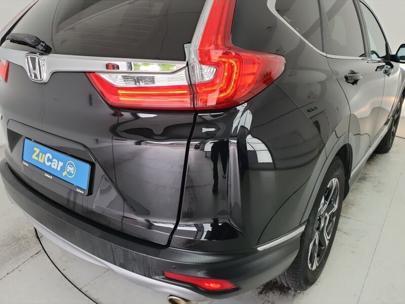 More views of Honda CR-V