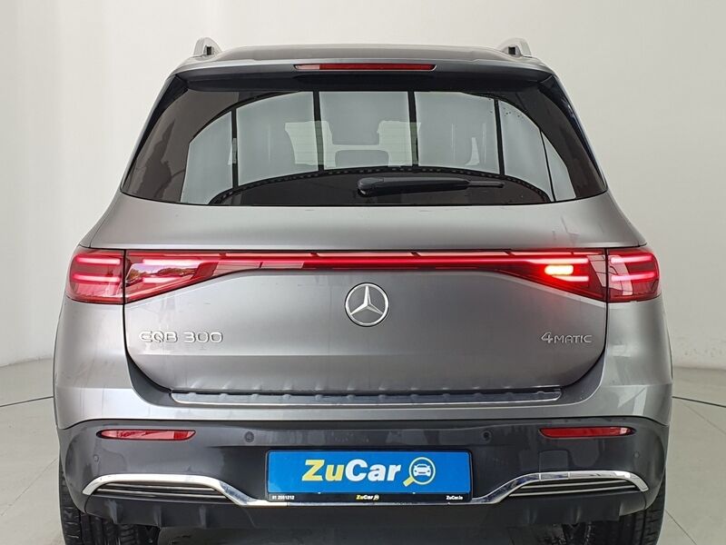More views of Mercedes-Benz EQB