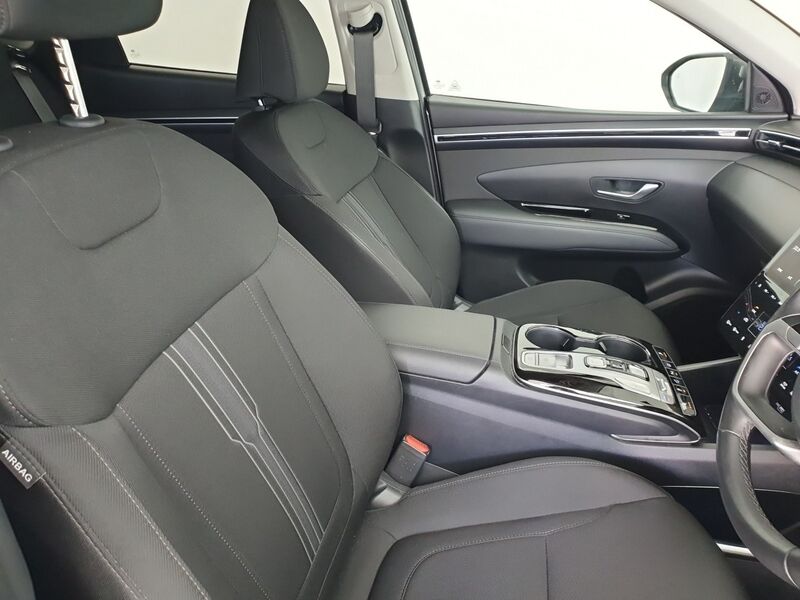 More views of Hyundai Tucson