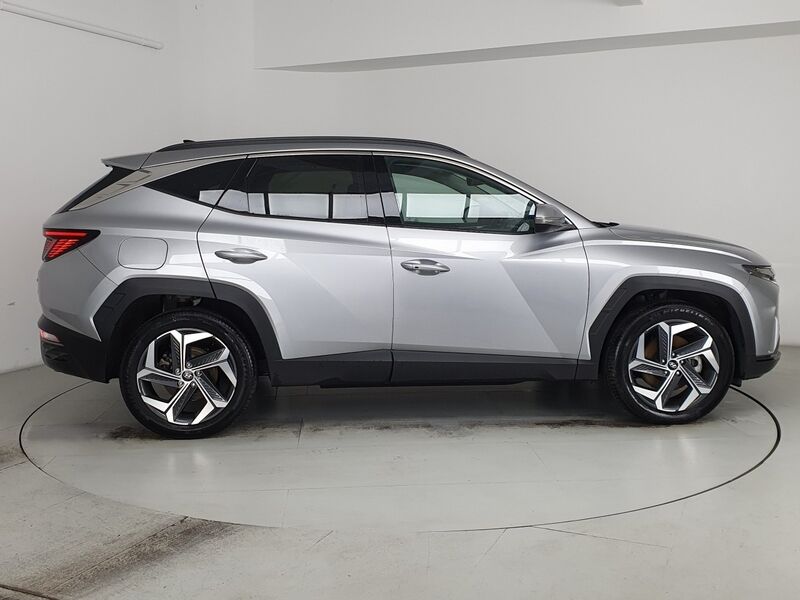 More views of Hyundai Tucson