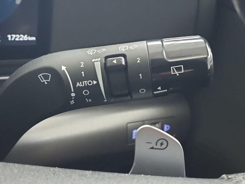 More views of Hyundai KONA