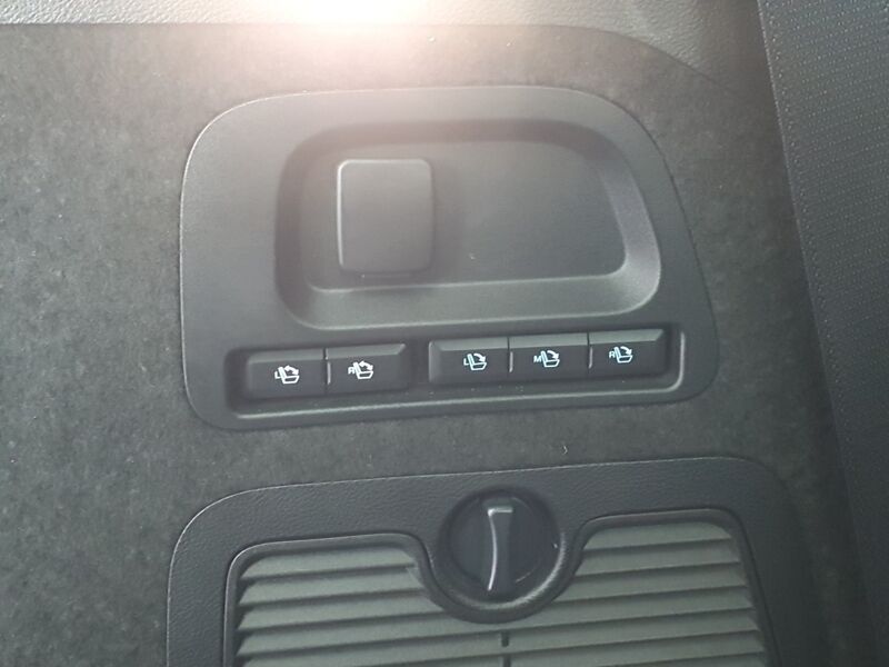 More views of Ford Galaxy