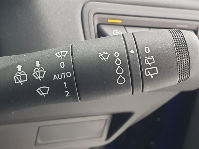 More views of Renault Captur