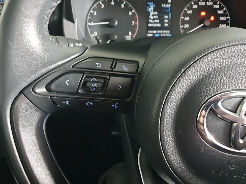 More views of Toyota Yaris