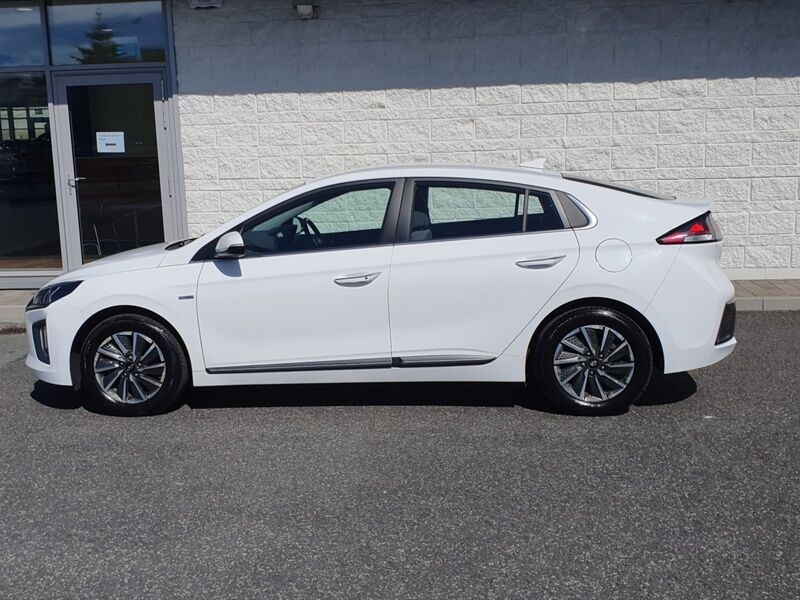 More views of Hyundai IONIQ
