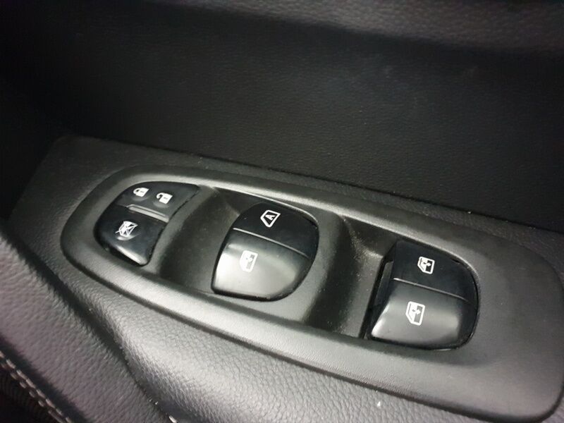 More views of Renault Kadjar