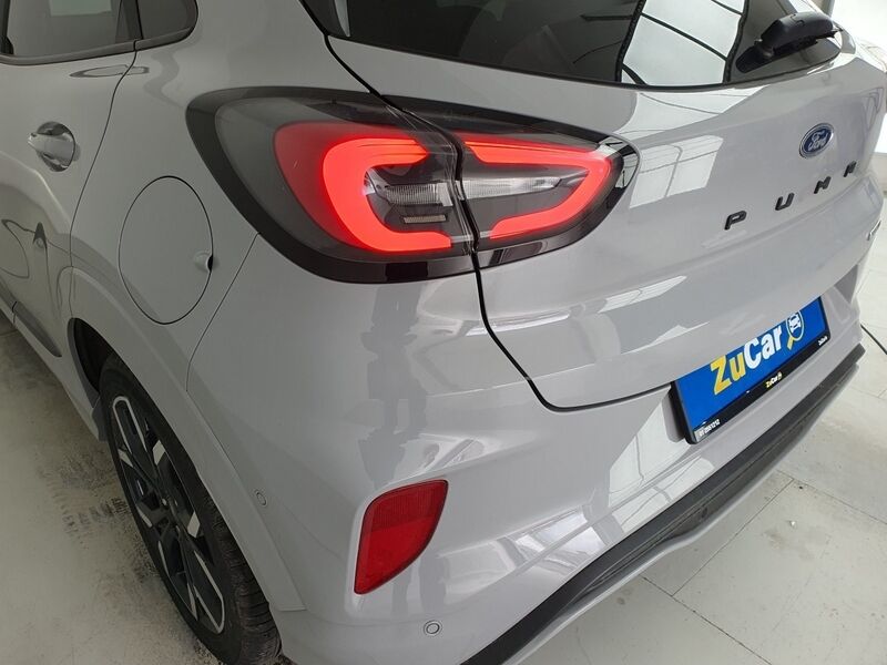 More views of Ford Puma