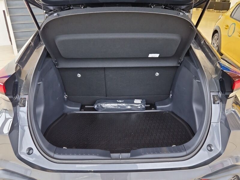 More views of Toyota C-HR