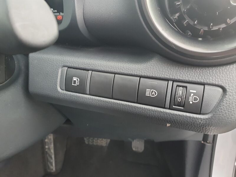 More views of Toyota C-HR