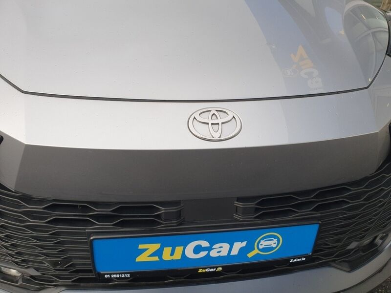 More views of Toyota C-HR