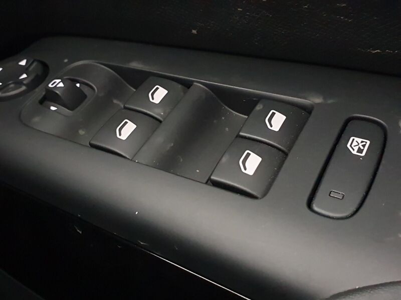 More views of Citroen C5 Aircross
