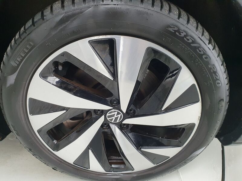 More views of Volkswagen ID.4