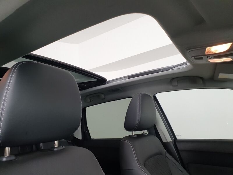 More views of Suzuki Vitara