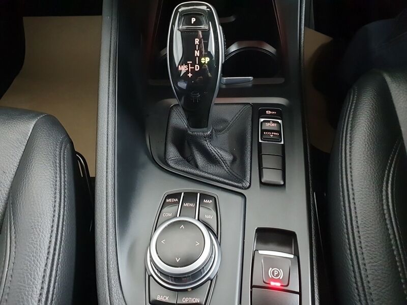 More views of BMW X1
