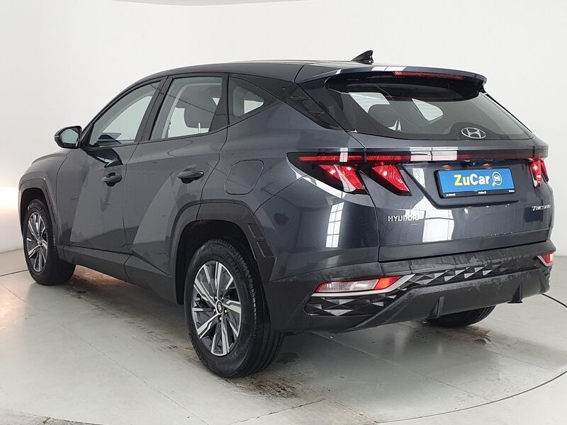 More views of Hyundai Tucson