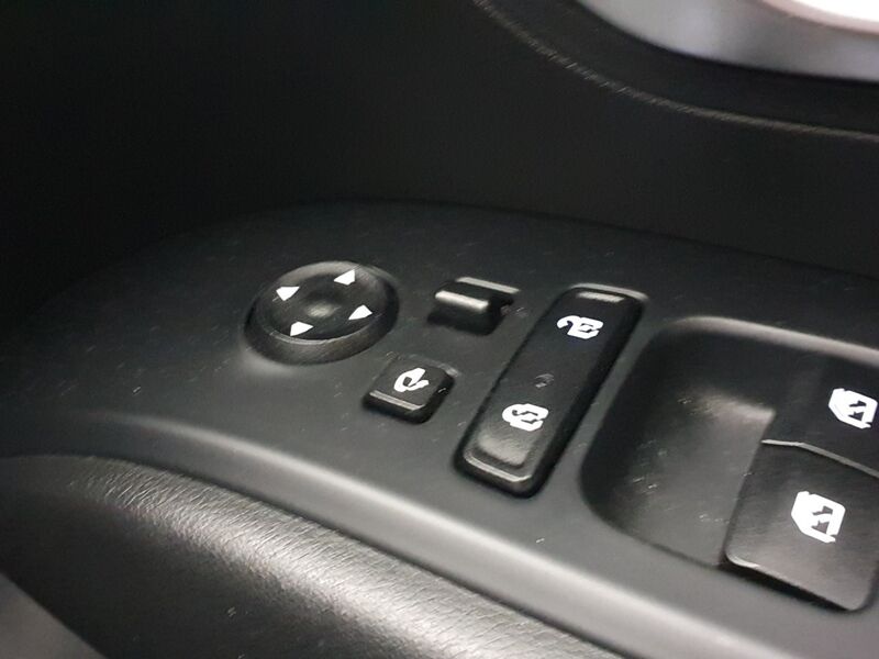 More views of Hyundai Tucson