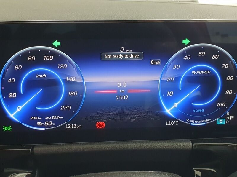 More views of Mercedes-Benz EQA