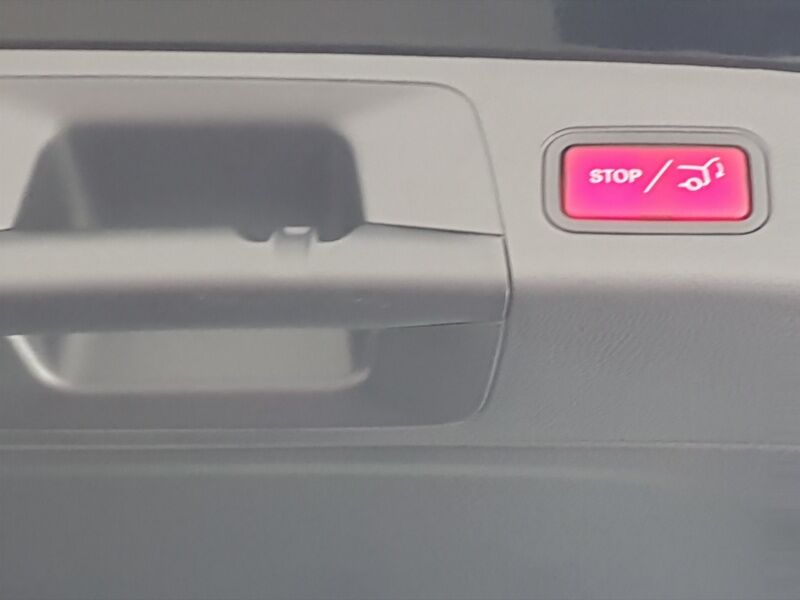 More views of Mercedes-Benz EQA