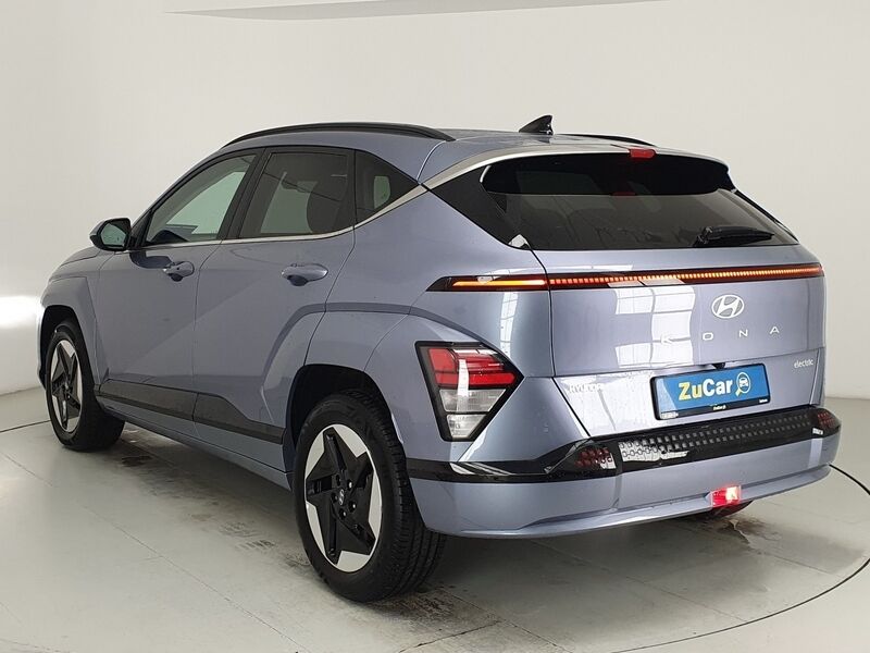 More views of Hyundai KONA