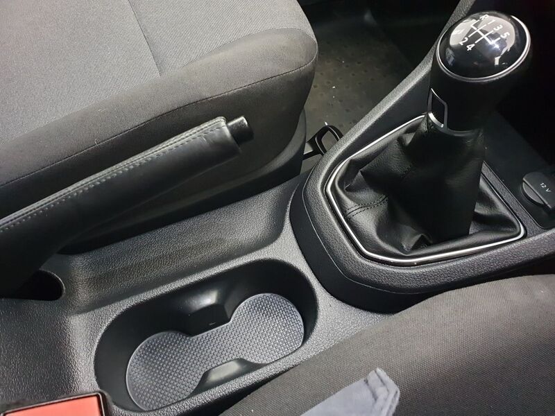 More views of Volkswagen Caddy